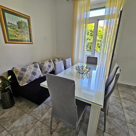 Nina Marie Appartement *