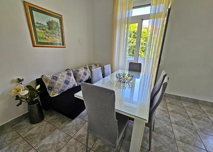 Nina Marie Apartmán *