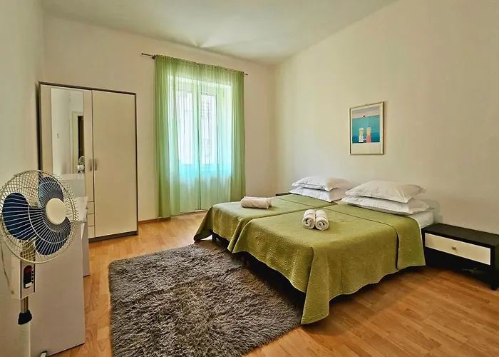 Nina Marie Апартаменты Сплит